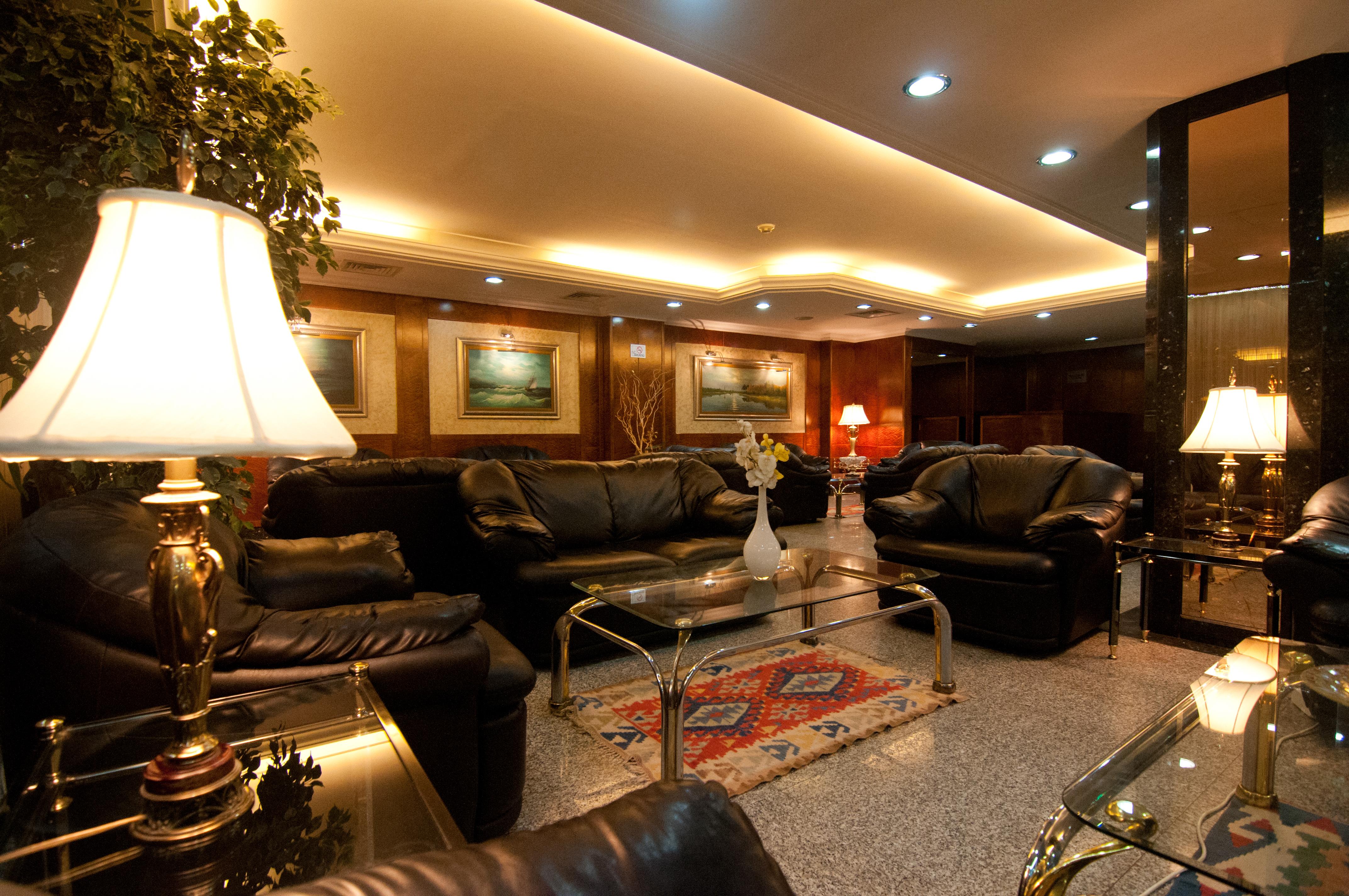 แกรนด์ ฮิลลาเรี่ยม โฮเต็ล Hotel อิสตันบูล ภายนอก รูปภาพ