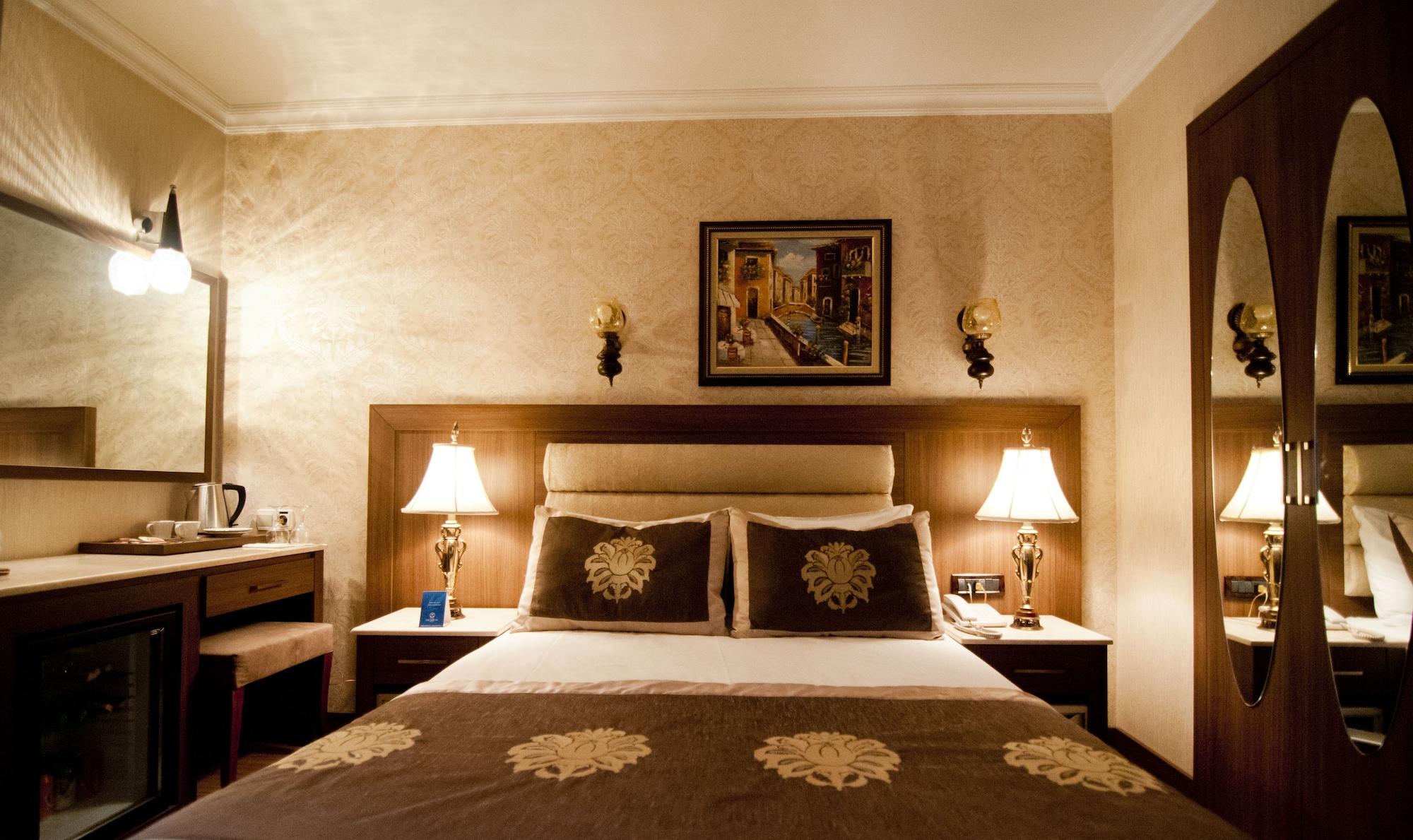 แกรนด์ ฮิลลาเรี่ยม โฮเต็ล Hotel อิสตันบูล ภายนอก รูปภาพ